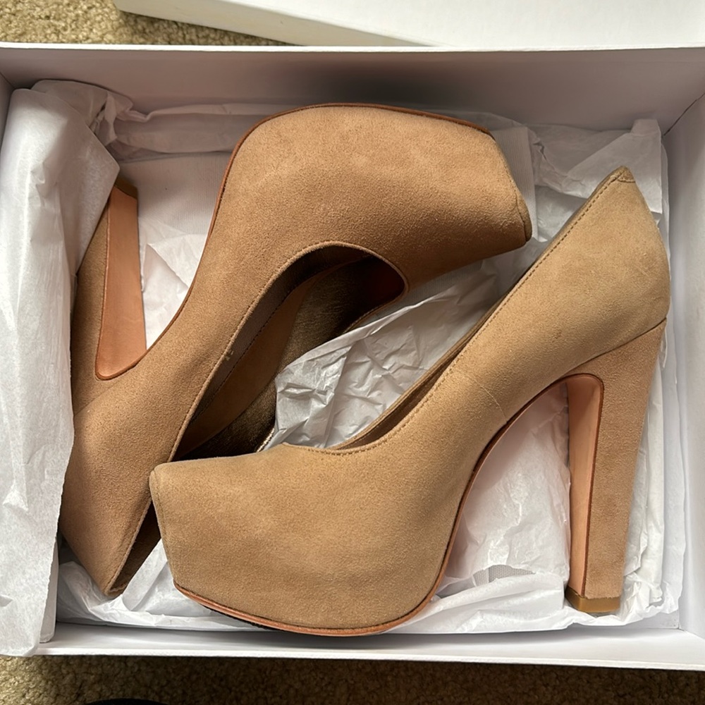 Diana Davis Adelle heels